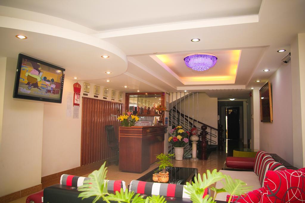 Vivyanne Hotel Дананг Экстерьер фото