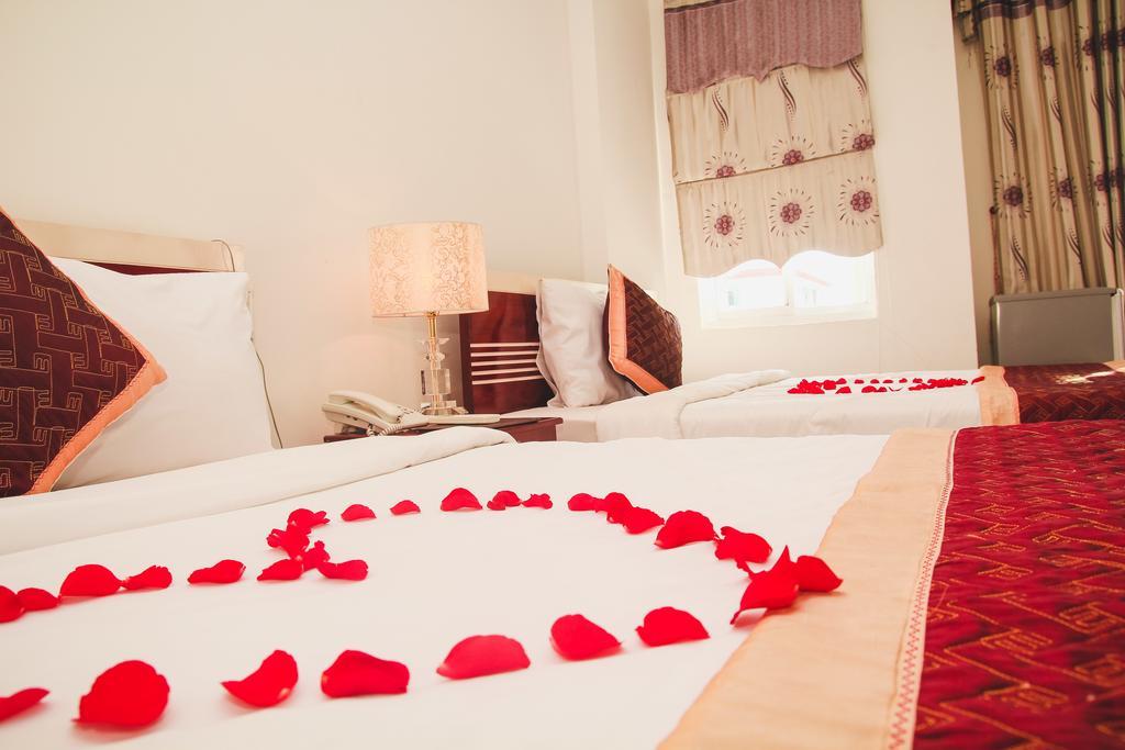 Vivyanne Hotel Дананг Экстерьер фото