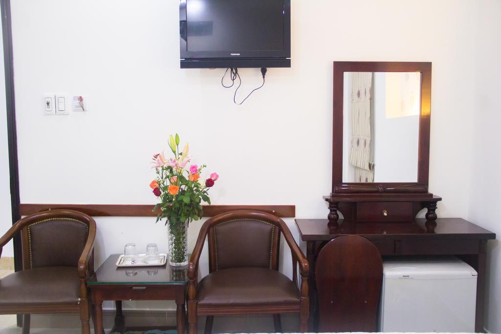 Vivyanne Hotel Дананг Экстерьер фото