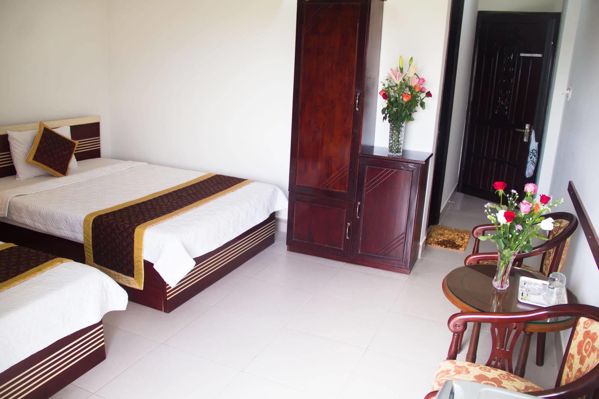Vivyanne Hotel Дананг Экстерьер фото