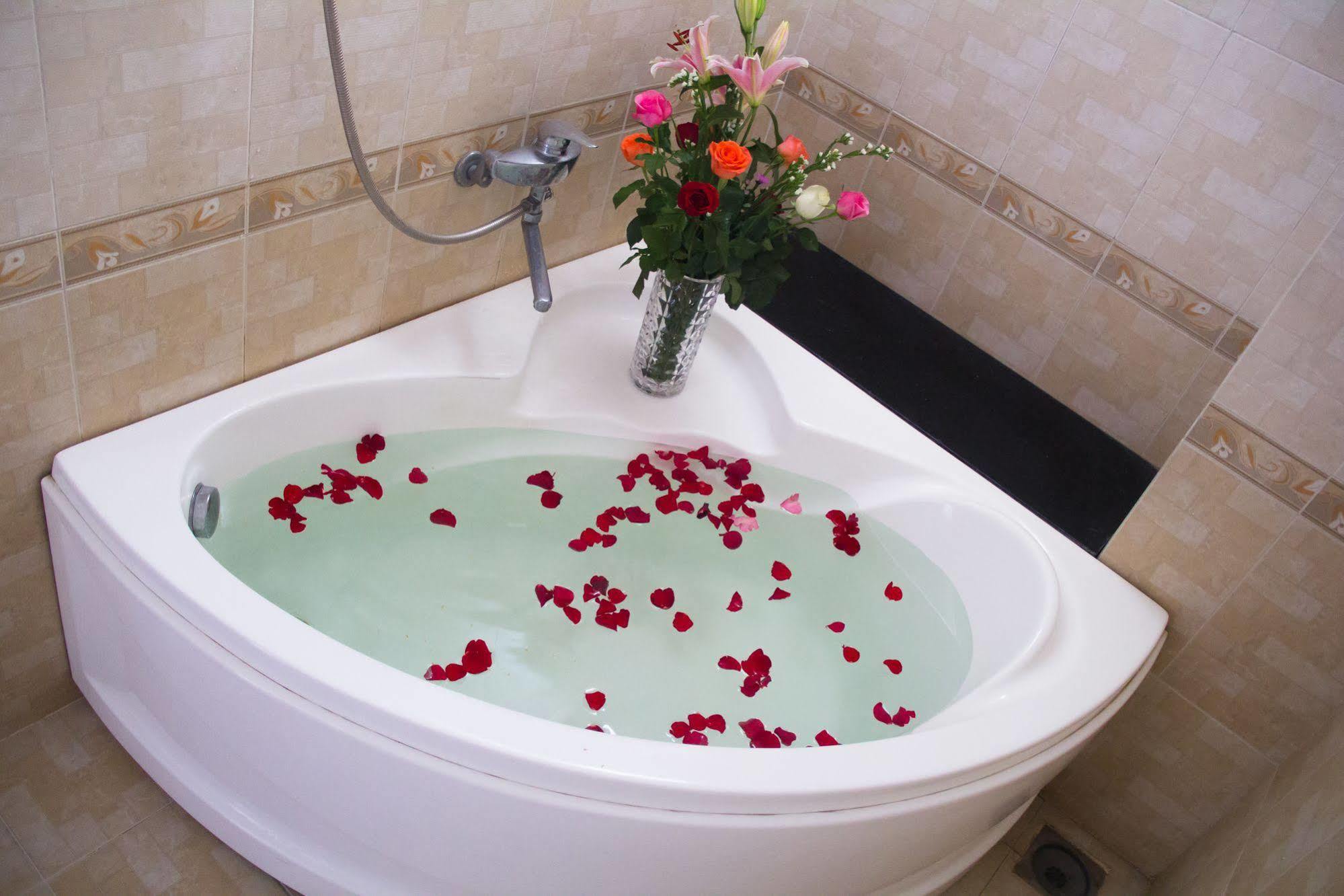 Vivyanne Hotel Дананг Экстерьер фото