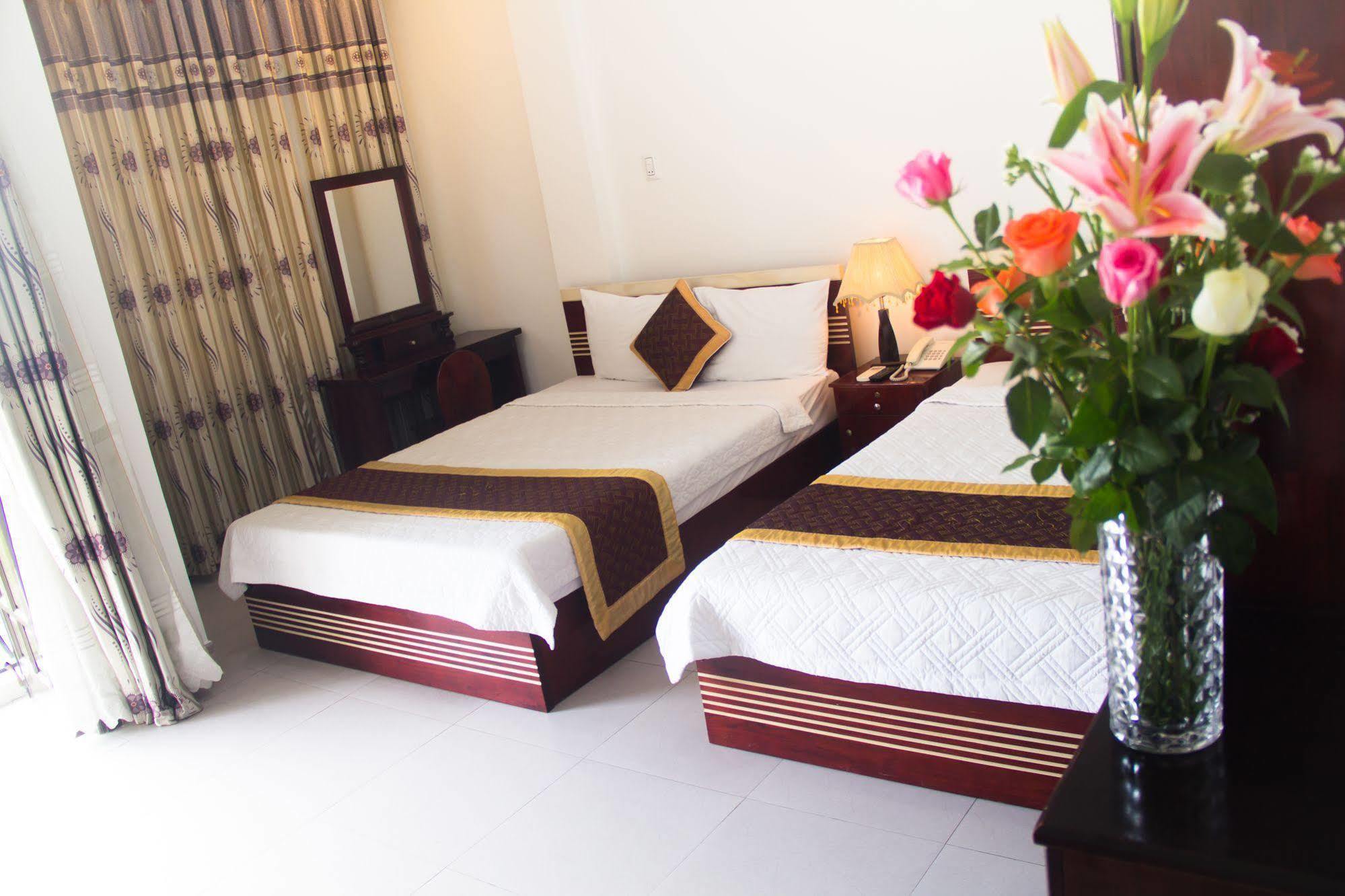 Vivyanne Hotel Дананг Экстерьер фото
