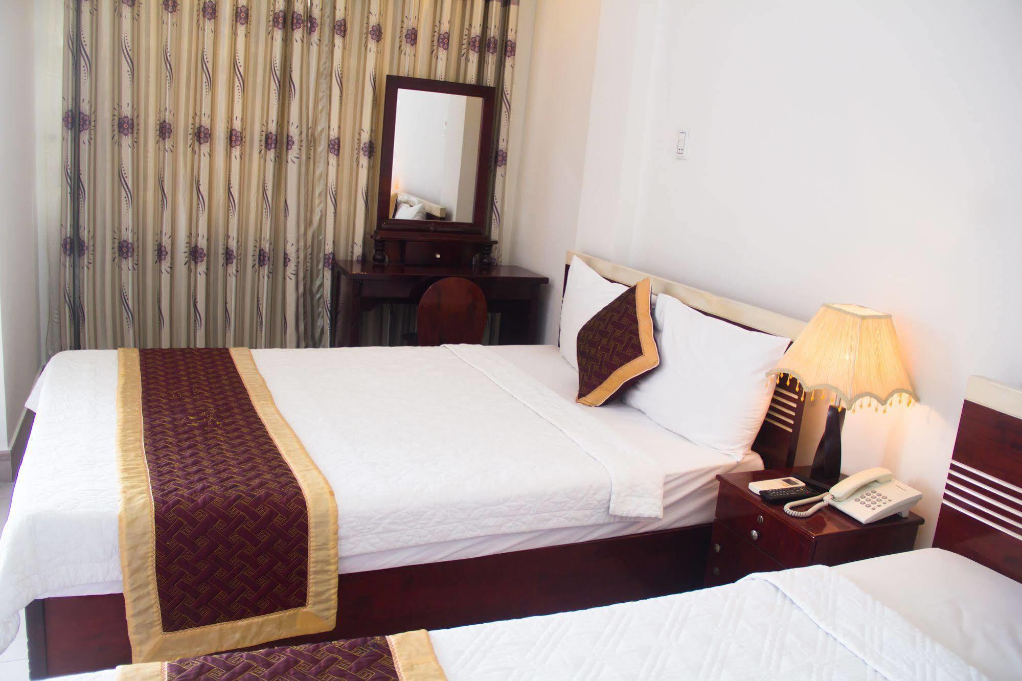 Vivyanne Hotel Дананг Экстерьер фото