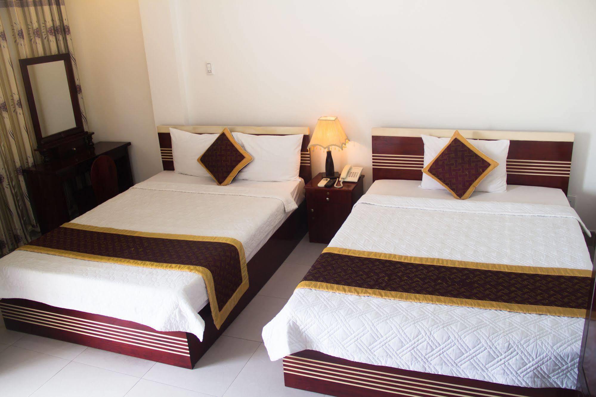 Vivyanne Hotel Дананг Экстерьер фото